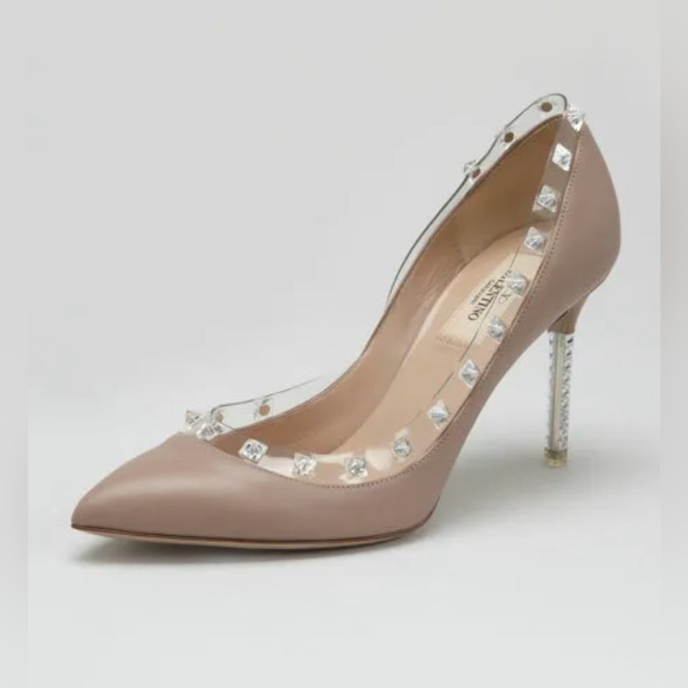 HOT Valentino Rockstud poudre nude PVC clear studs naked pointy pumps! $900+!